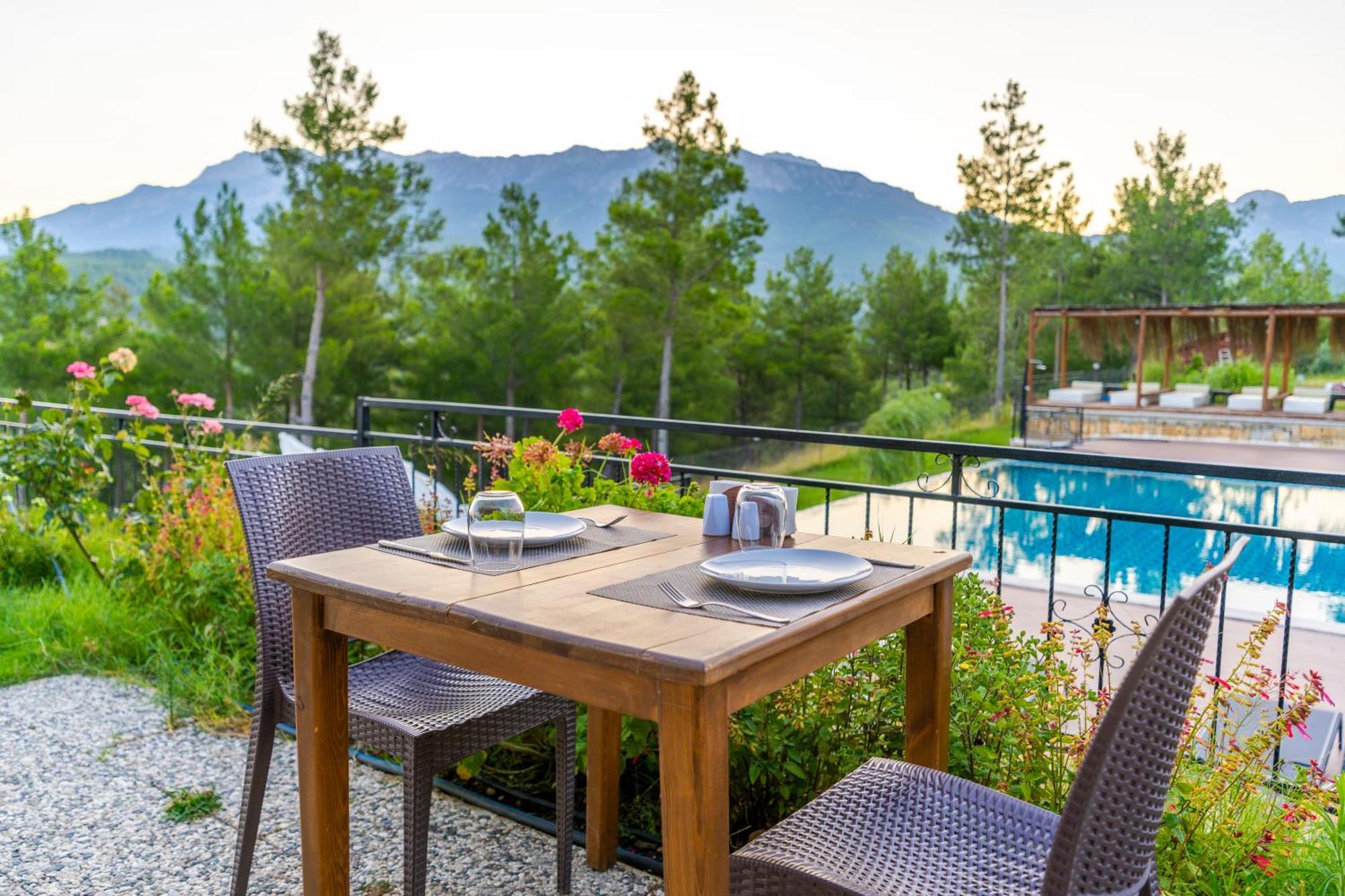 Maison Green Hill Hobbit Villas & Boutique Hotel أنطاليا المظهر الخارجي الصورة