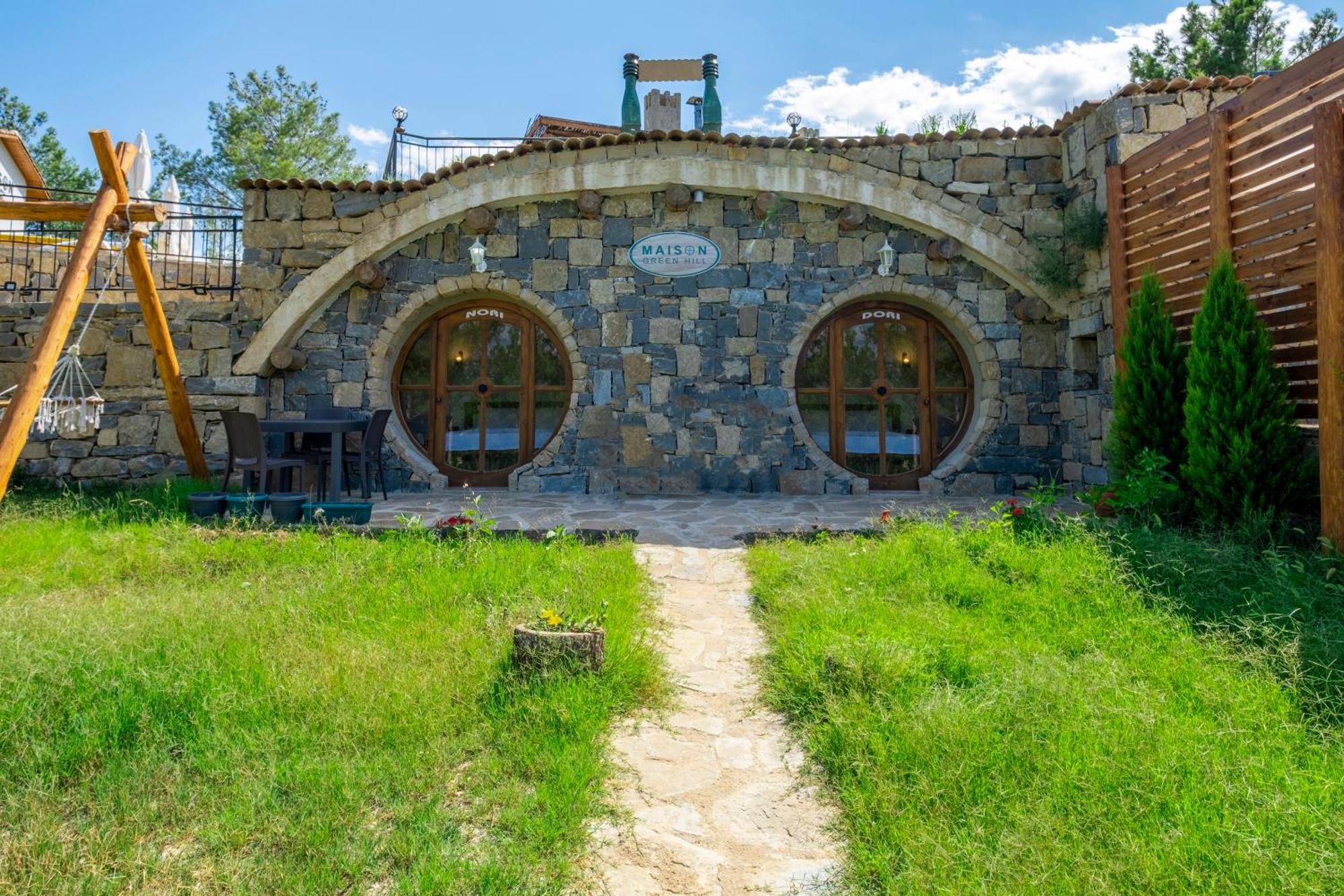 Maison Green Hill Hobbit Villas & Boutique Hotel أنطاليا المظهر الخارجي الصورة