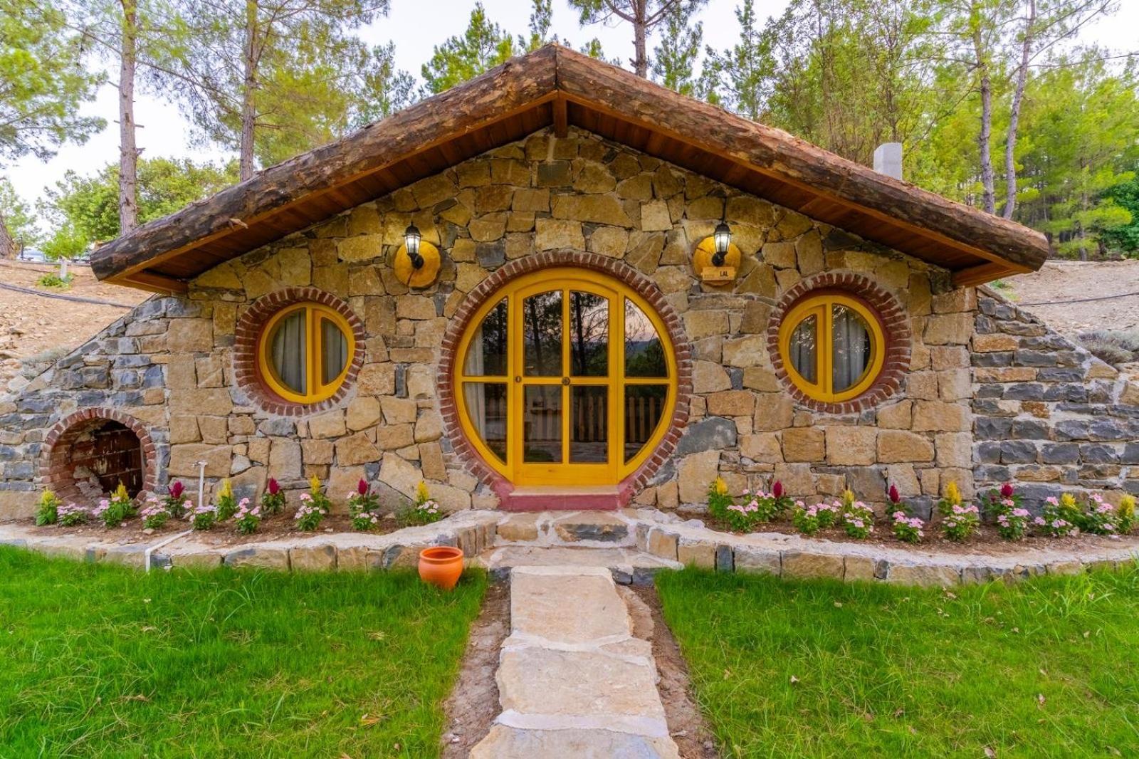 Maison Green Hill Hobbit Villas & Boutique Hotel أنطاليا المظهر الخارجي الصورة
